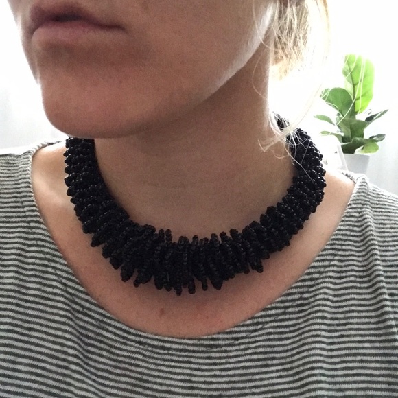 Mod chunky beaded statement choker - Picture 2 of 4